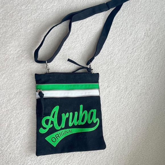 Y2K Aruba Crossbody Bag - Picture 1 of 5
